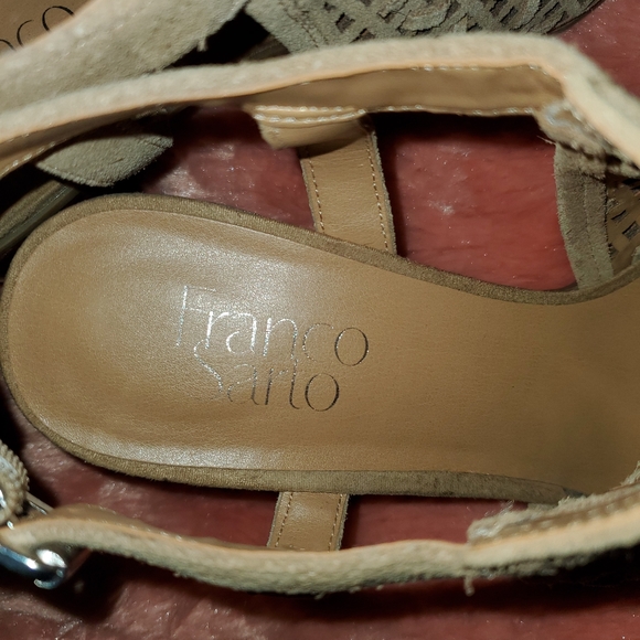 Franco Sarto Hatlet3 Tan Leather Sandal - Picture 5 of 10